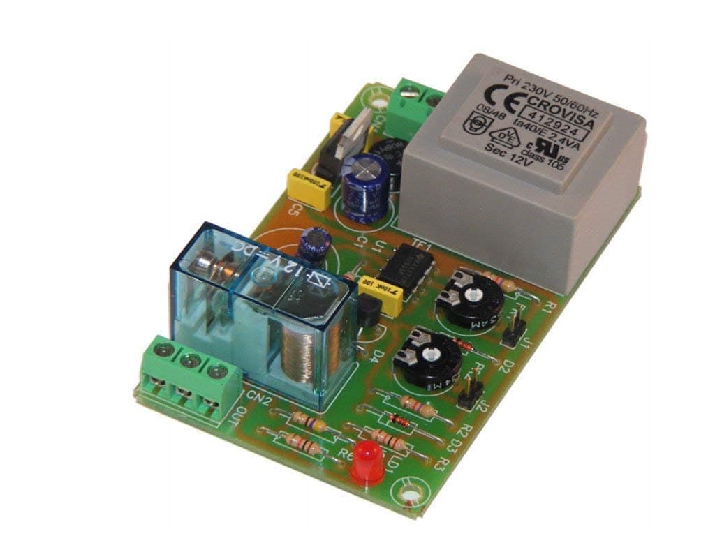 CEBEX I-110 Cyclic Timer with Relay Output, 230 V, from 0.3 Seconds to 1 Minute