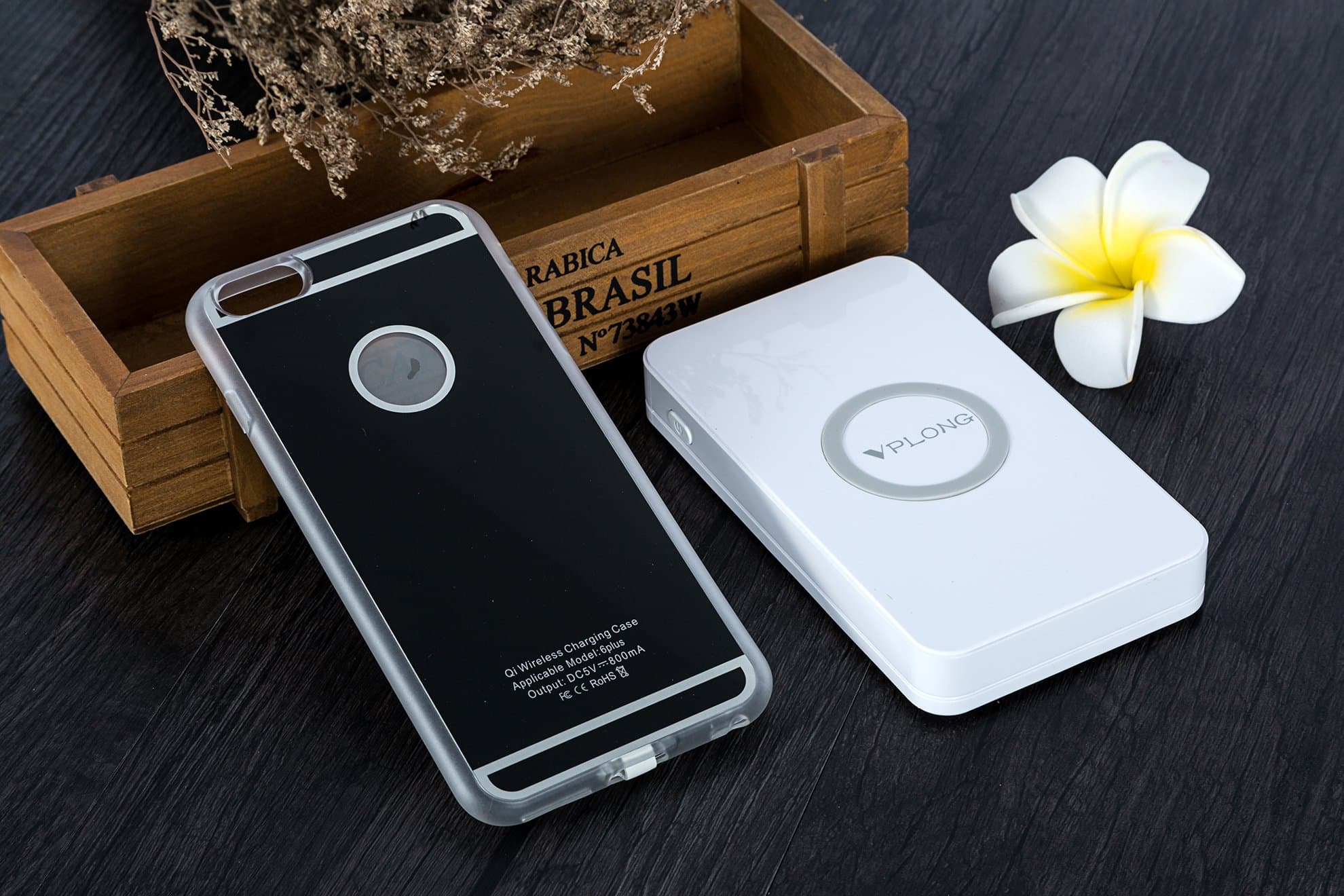 Qi Wireless Charging Receiver Case for 4.7" 4.7inch Apple iPhone6 iPhone6s Back Cover with Flexible Lightning Connector Fast Speed (Black)