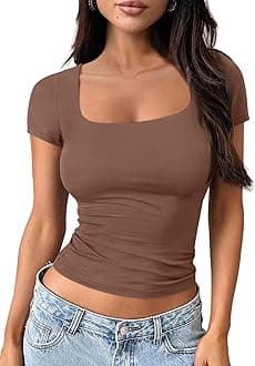 Trendy Queen Short Sleeve Shirts for Women Double Lined Square Neck Cute Going Out Crop Tops Spring Summer Teens Basic Tees