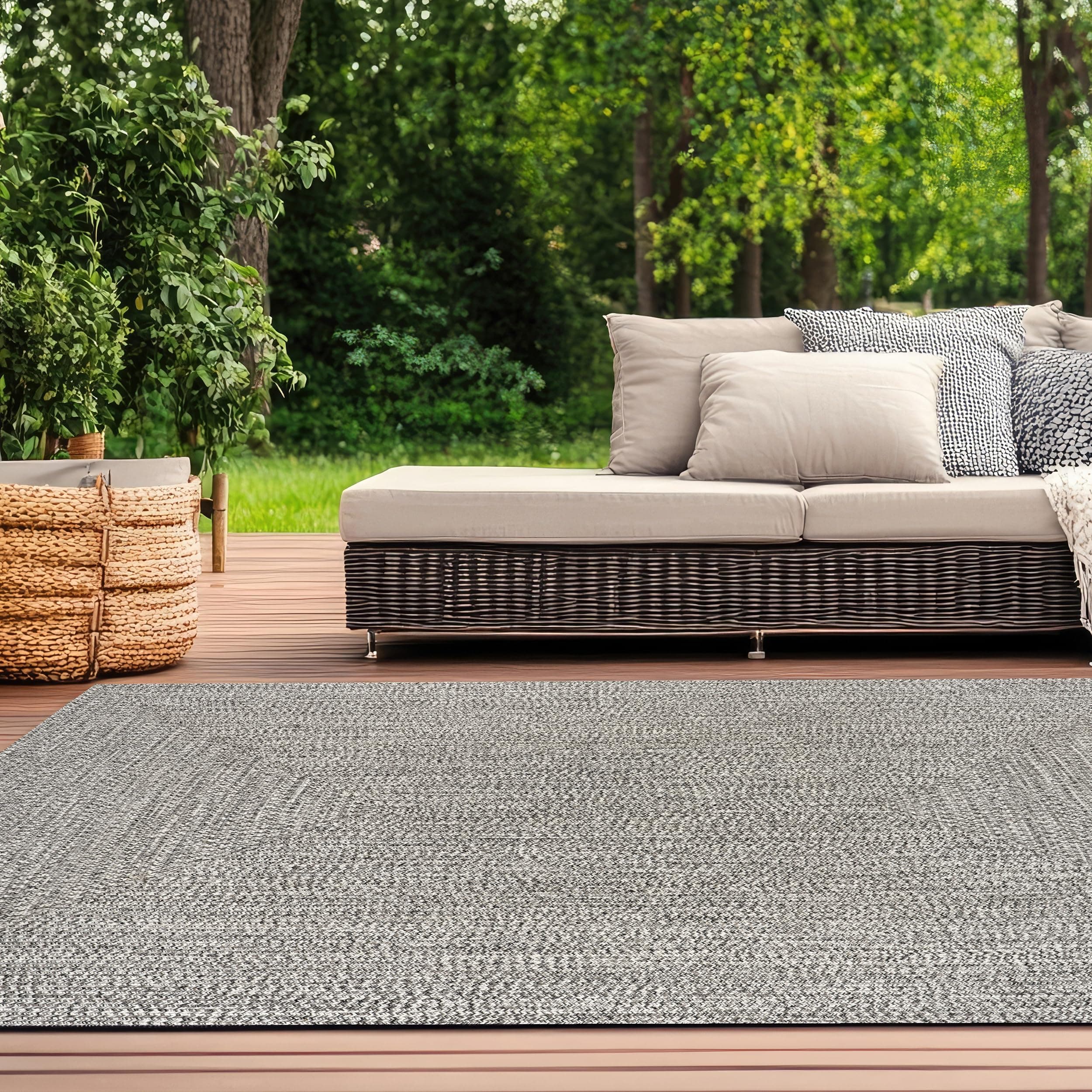 5' x 8' Solid Hand Braided Indoor/Outdoor Area Rug, Pet-Friendly, High Traffic, Weather Resistant, for Patio, Balcony, Bedroom, Living Room, Dining Room, Wynn Salt And Pepper