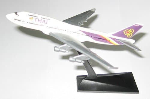 THAI BOEING 747-400 Plane Model Scale 1/530